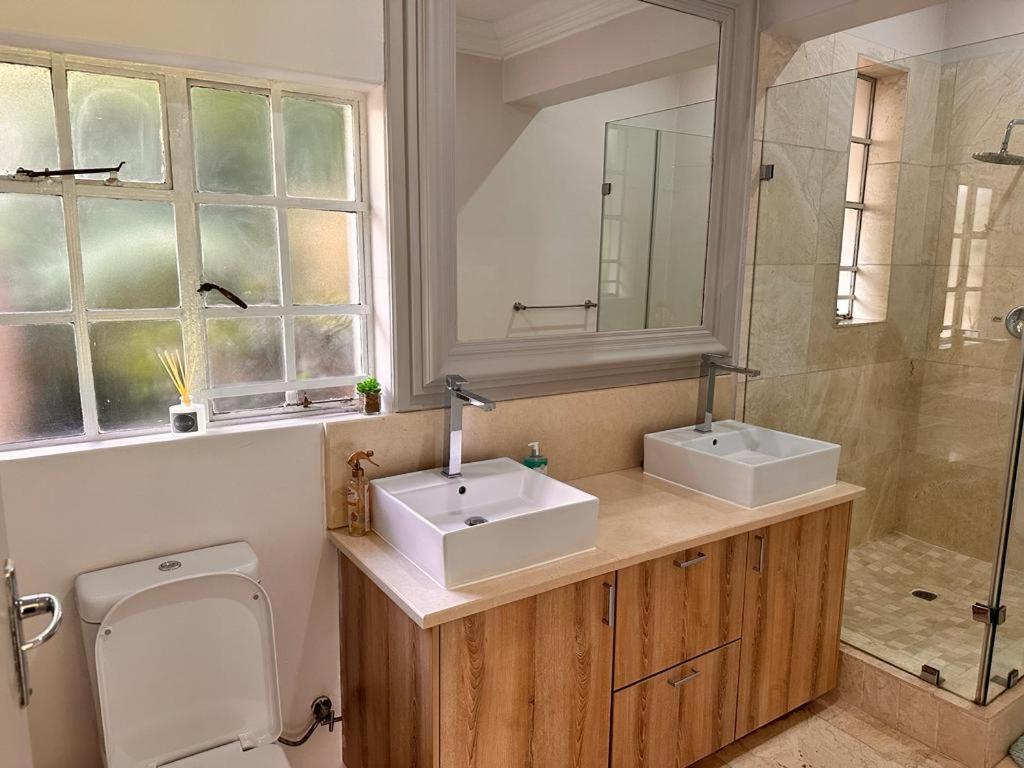 Woods Guest House Middelburg  Bagian luar foto