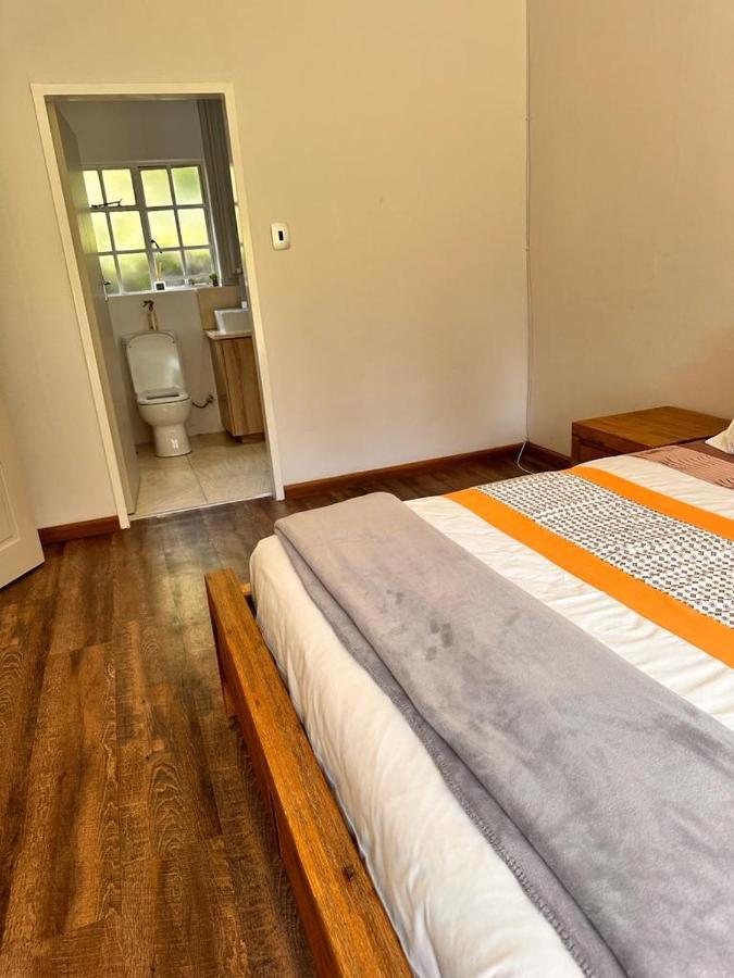 Woods Guest House Middelburg  Bagian luar foto