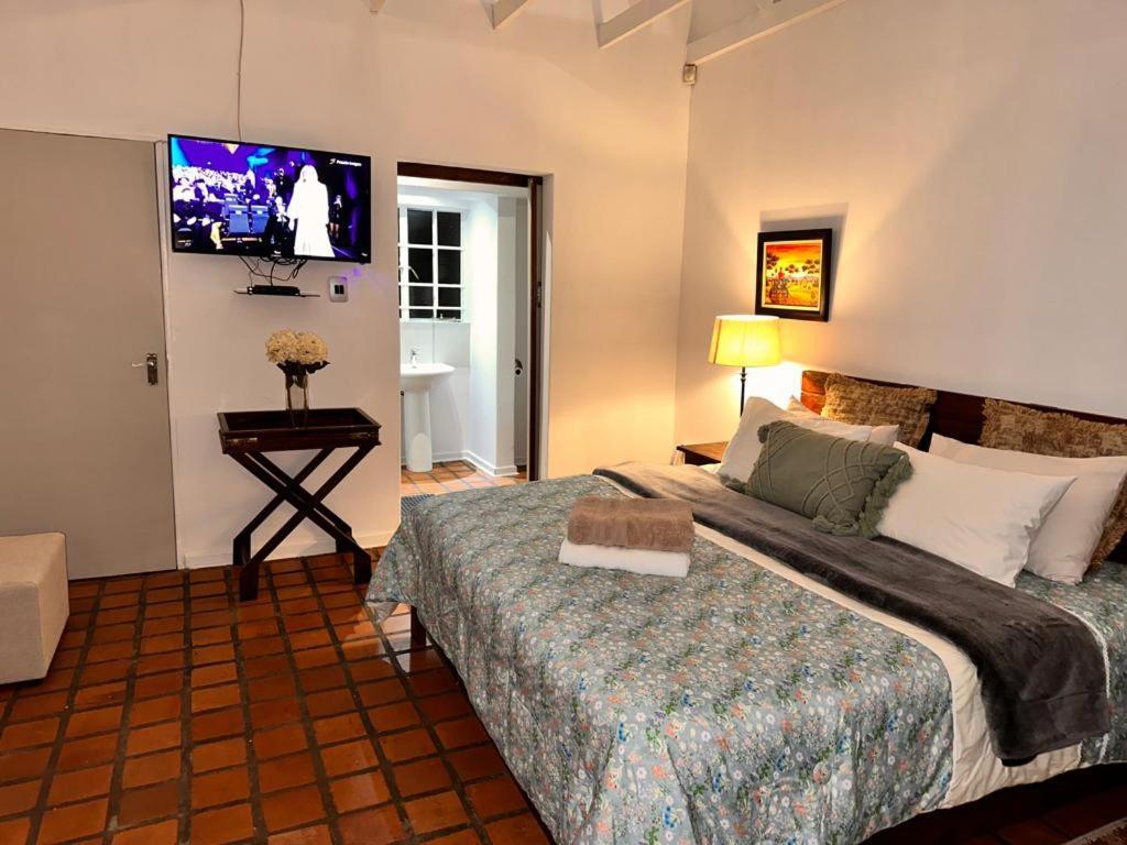 Woods Guest House Middelburg  Bagian luar foto