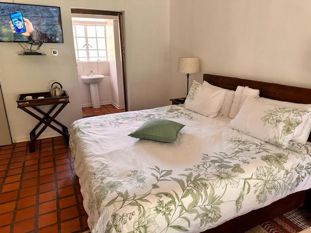 Woods Guest House Middelburg  Bagian luar foto