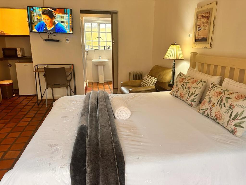 Woods Guest House Middelburg  Bagian luar foto