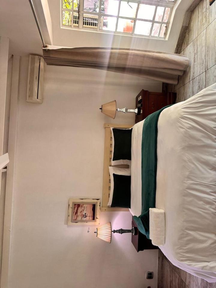 Woods Guest House Middelburg  Bagian luar foto